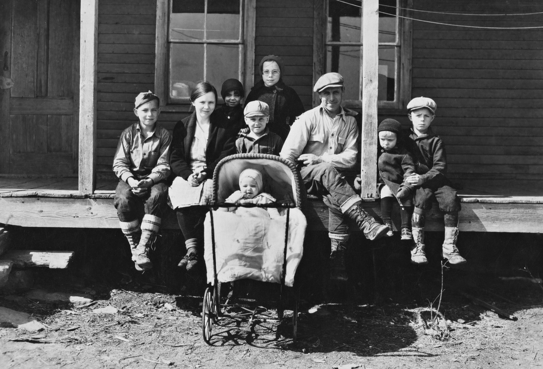 Family members sharing stories